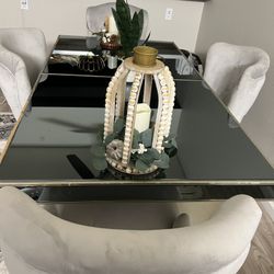 dining table 6 Seater 