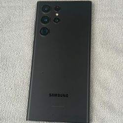 Samsung Galaxy S22 Ultra  , Factory Unlocked,  Excellent Condition Like New 