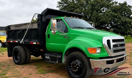 2013 Ford F-650 Gas