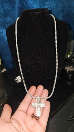 24 INCH TENNIS ROPE CHAIN VVS MOISSANITE WITH CROSS CHARM
