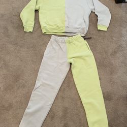 Set Active Matching Sweat Top and Bottom