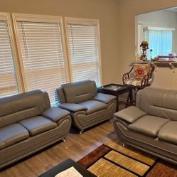 NEW 3-PIECE LEATHER SOFA, LOVESEAT & CHAIR SET LIVING-ROOM SET. OTHER COLORS AVAILABLE !! $650
