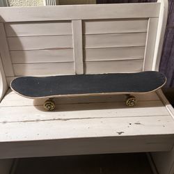 Skateboard - Dragon Graphic Skateboard 31” Deck