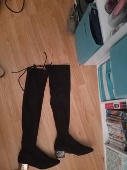 2 pairs ovr the knee boots sz7 blk 25 ech