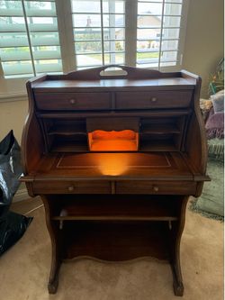 roll-top secretary desk