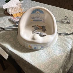 Booster Seat 