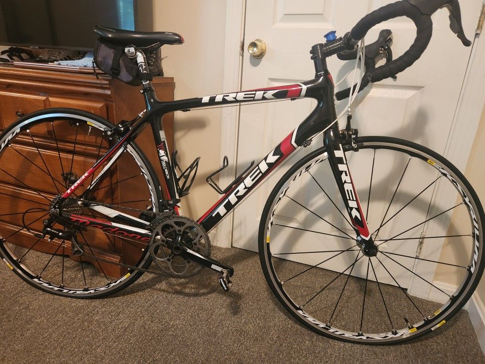 2011 TREK MADONE 3.1....(54CM)