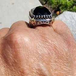 Konstantino ring 18k and 925 sterling silver... the specifications are in the photos... asking $400... size 8... start bidding... 