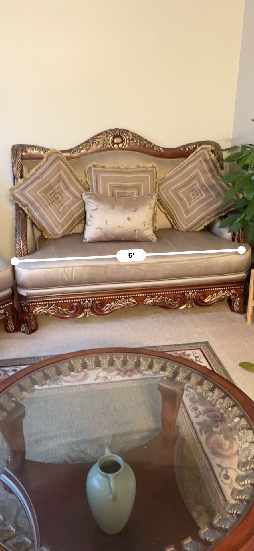 Custom-Made Sofas From Canada