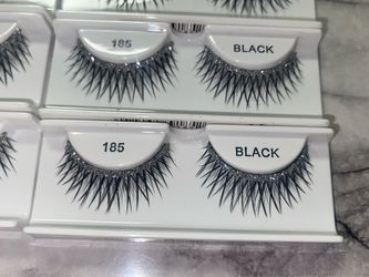 EyeLash strips with silver “eyeliner” look