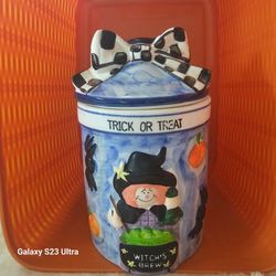 Halloween Ceramic Trick or Treat Cookie Jar