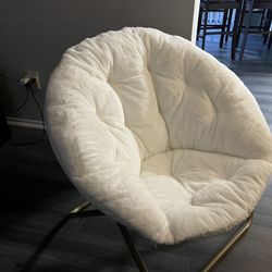 Chair Fluffy White 