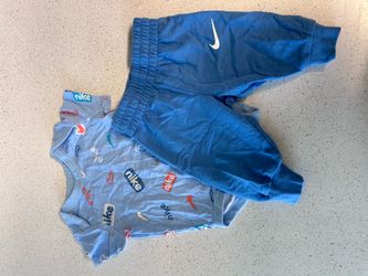 Nike set 3 Months