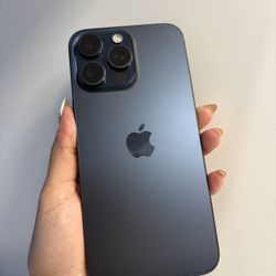 Apple Iphone 15 Pro Max 5G Unlocked 512gb