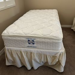Sealy twin beds