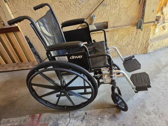 Wheelchair foldable