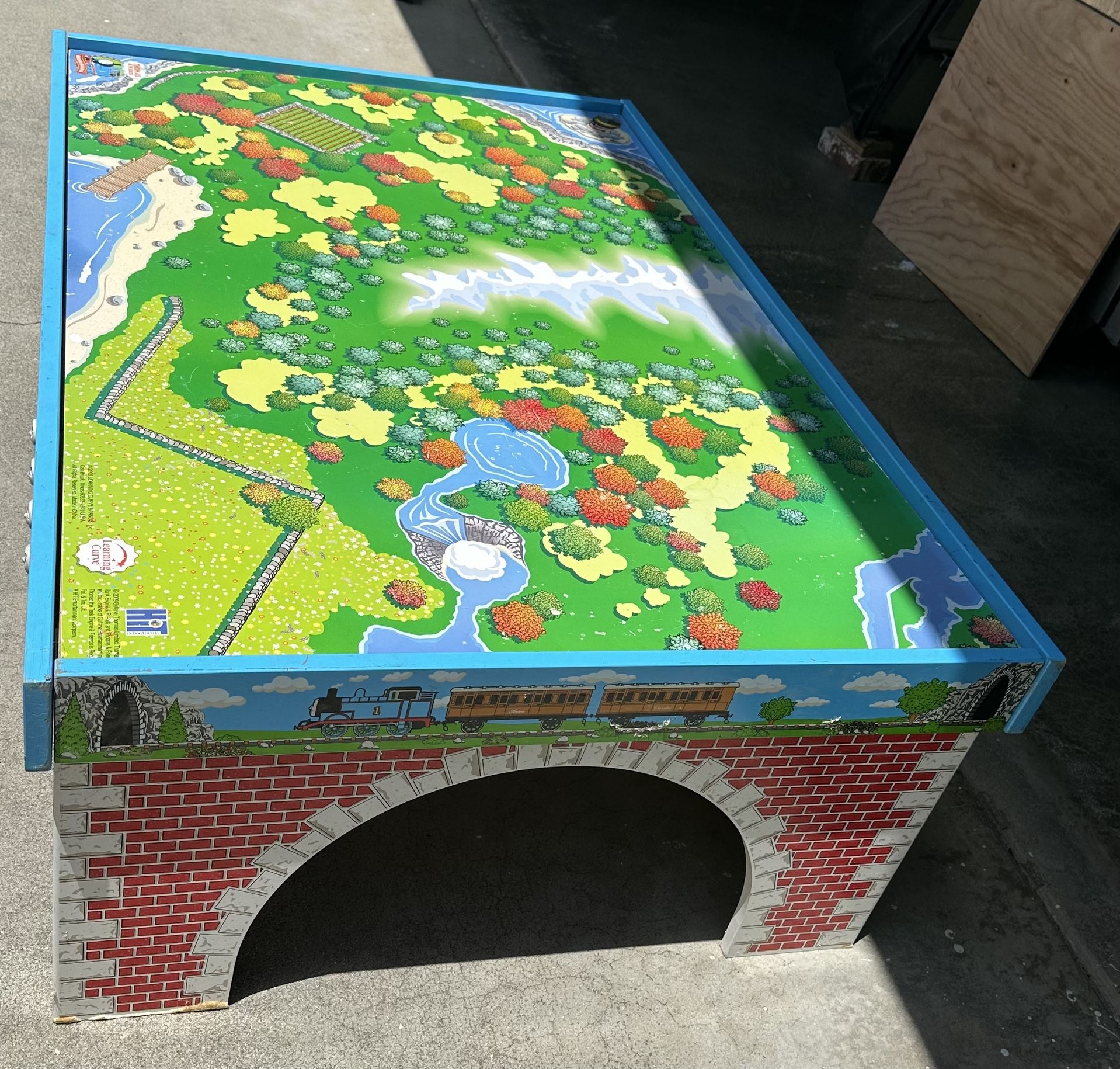 Thomas The Train And Friends Wooden Railway Table By Learning Curve