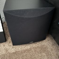 Yamaha NS-SW050 Subwoofer