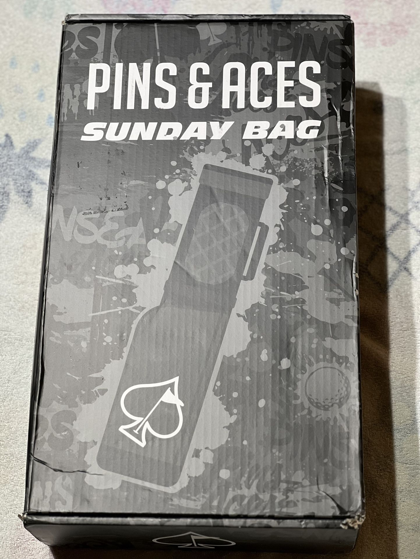 Pins & Aces Golf Sunday Bag