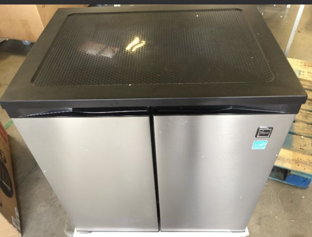 Great Frig For Casita Or Guest Suite. RCA 5.5 Cu. Ft. Side By Side 2 Door Refrigerator/Freezer RFR551 Stainless Steel