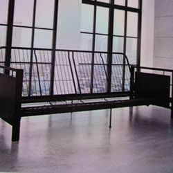 Metal Futon