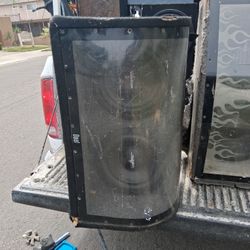 Car subs for sale , nothing over $150 I have 10 inch subs 12 In subs 15 Is inch subs