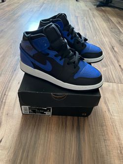Air Jordan 1 Mid GS "Hyper Royal