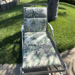 Lounge Chairs Vintage