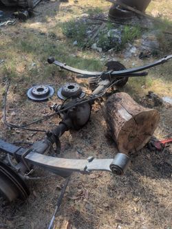 Rear differential for 2001 Chevy truck complete with brakes