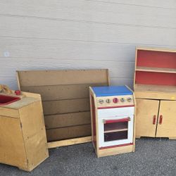 Kid’s Mud Kitchen, Play House
