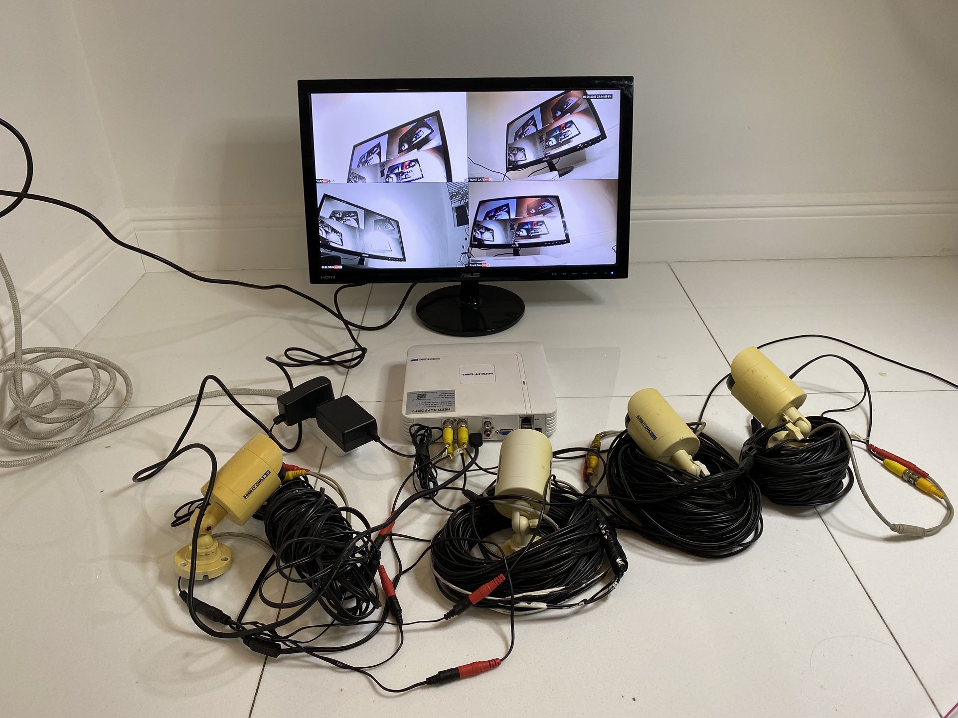 Night Owl 2.0 DVR-XHD20W-41-JF (4 Ch)+4 Wired Cams+Wi-Fi Router+Monitor