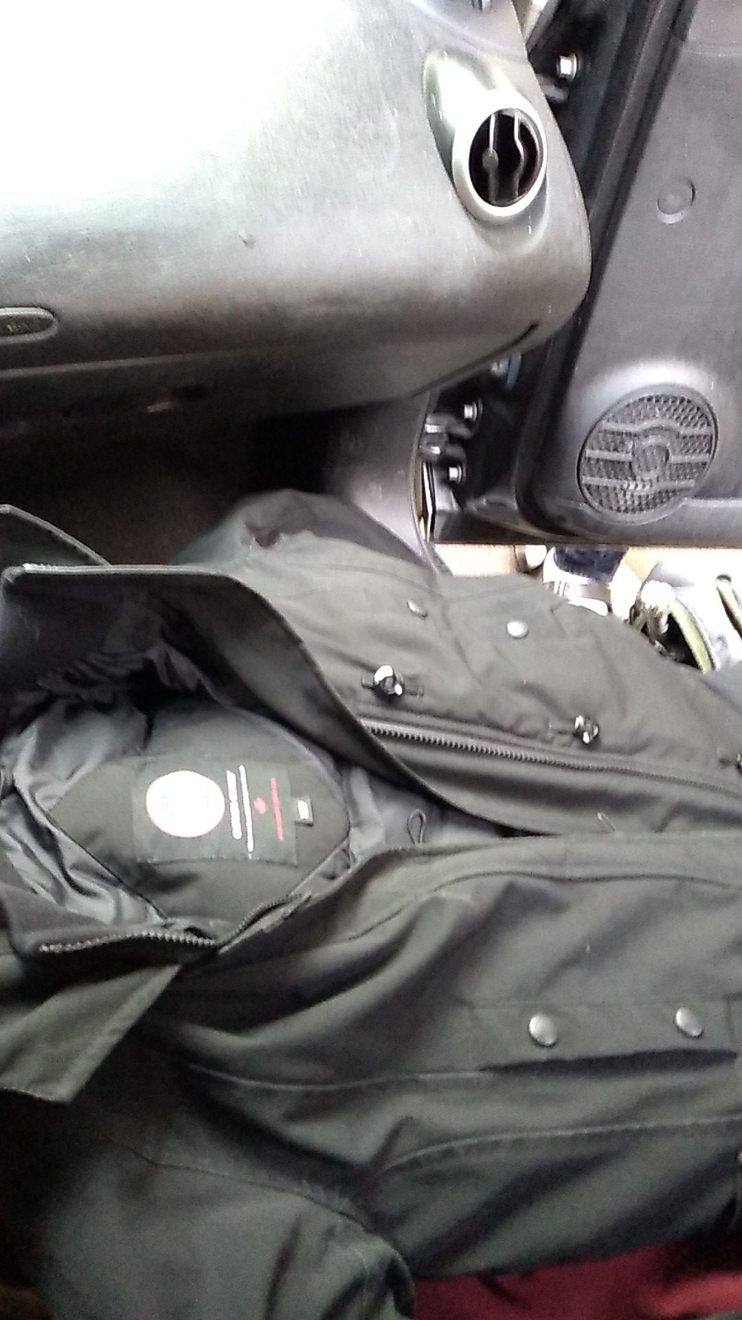 canada goose womans jacket new