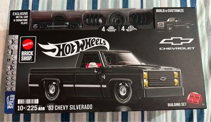 Mattel Brick Shop Hot Wheels '83 Chevy Silverado