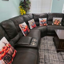 Sofa/ couch