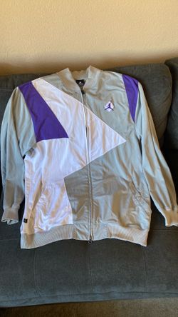 Light weight - zipper front jacket  - XL