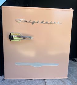 Mini Fridge-Like New!
