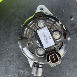 Acura RL Alternator 
