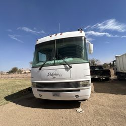 Rv Dolfph  