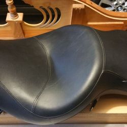 Harley Davidson Softail Seat