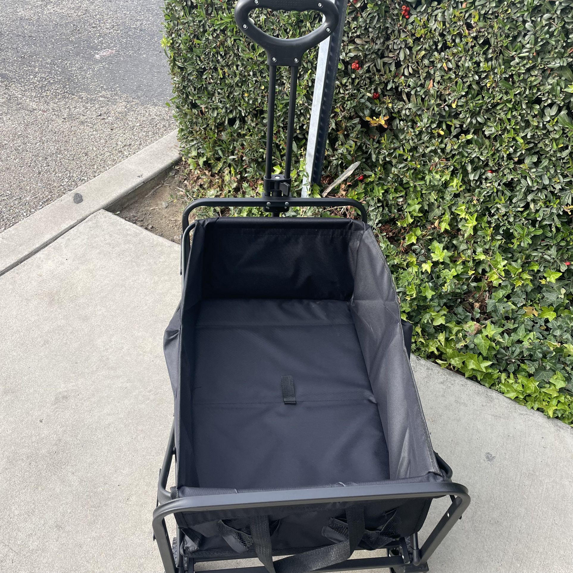 Collapsible Folding Wagon with Adjustable Handle Foldable Utility Wagon Cart with 2 Drink Holders