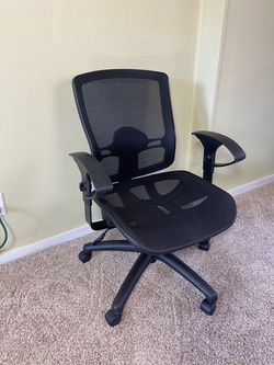 Adjustable Mesh Office Chair