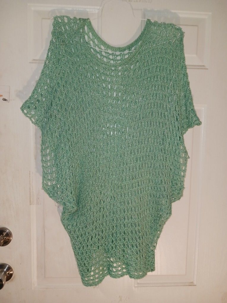 Poncho: Green Crotchet Top No Tag Size M-L