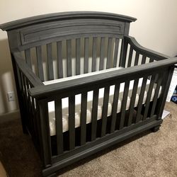 Oxford Richmond Baby Crib