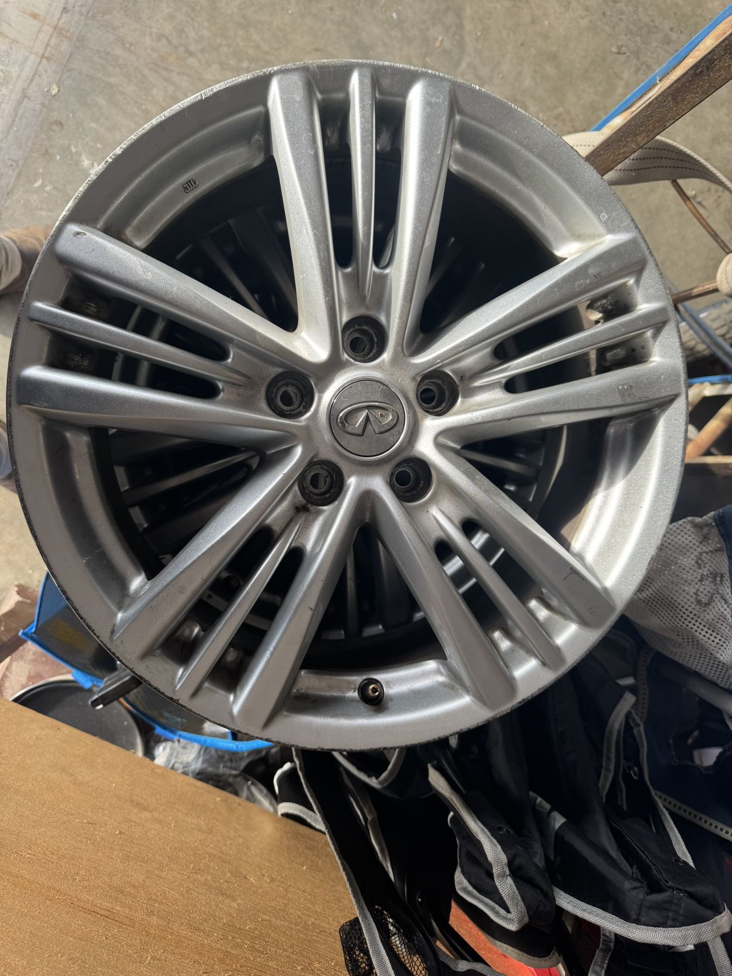 Infiniti Rims 