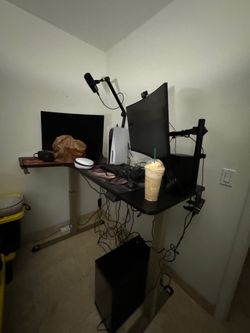 Eureka Ergonomic Sit/Stand Adjustable Desk