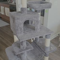 Frisco 59-in Faux Fur Cat Tree & Condo Gary