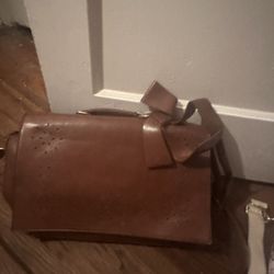 Briefcase 