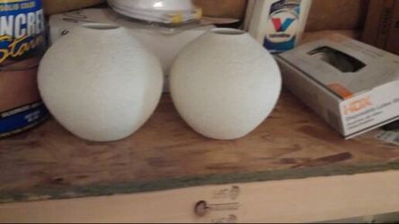 Ceramic flower vases