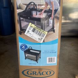 Graco Pack And play