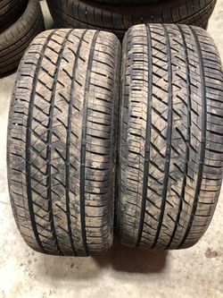 A pair of tires like new 205/45RF17 Bridgestone for $120💵